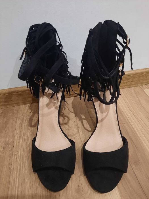 Szpilki damskie nowe LuBoo