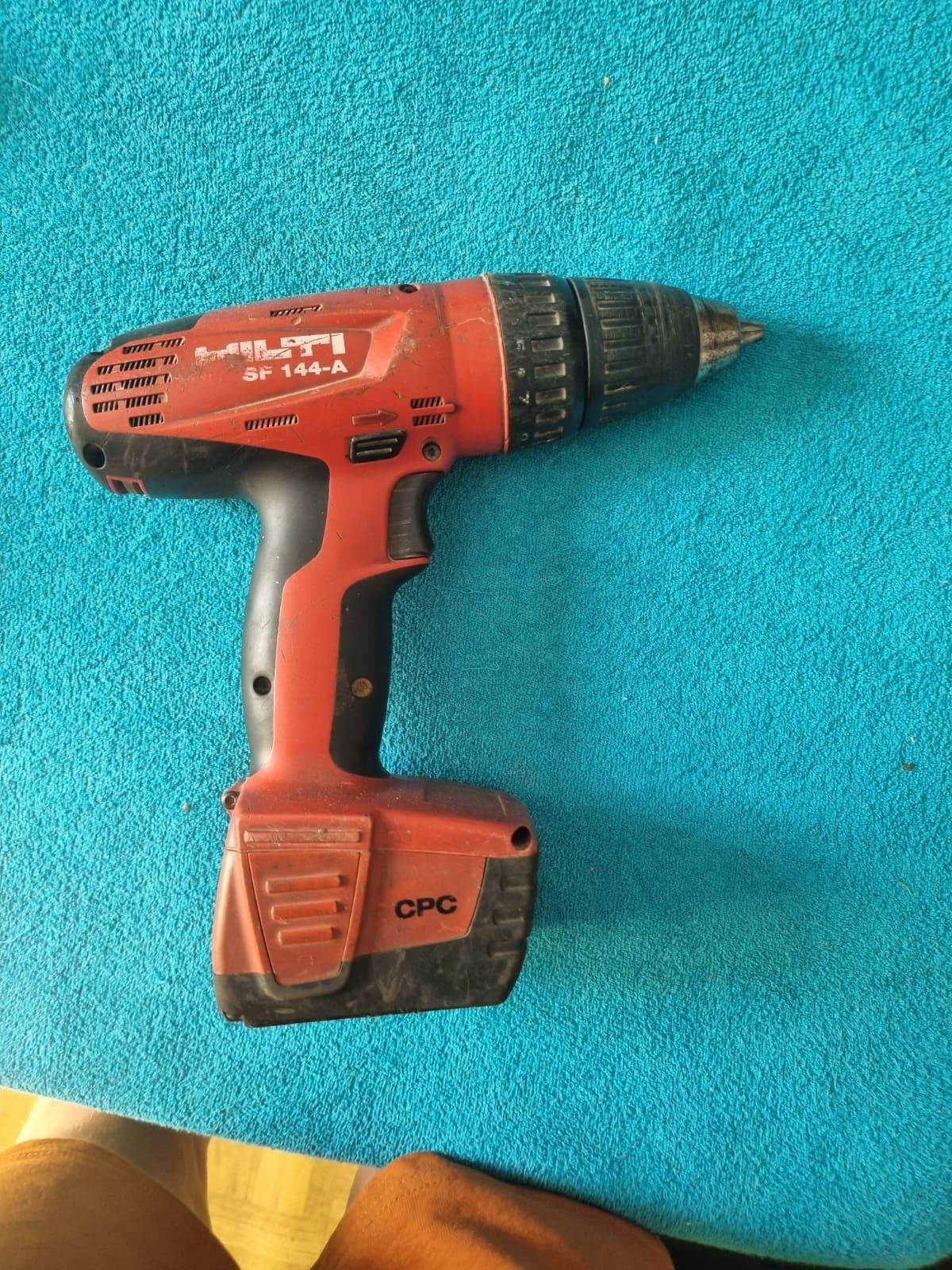 Sprzedam wiertarka hilti