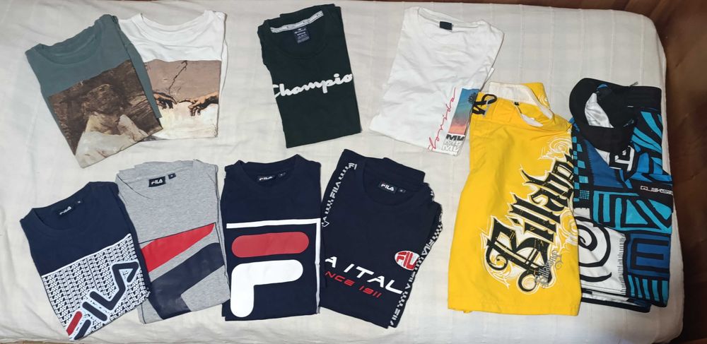 Pack de t shirts e calções de banho (Tudo original)