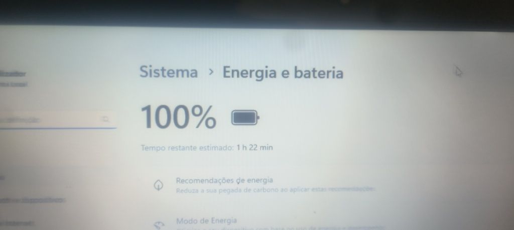 PC / Computador Portátil i3 com placa de video dedicada
