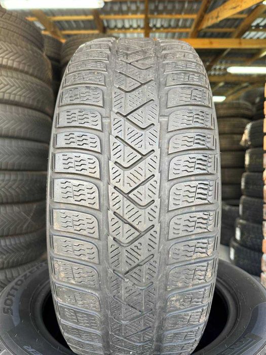 Шини зимові 215/55 R17 PIRELLI WINTER SOTTOZERO 3 SEAL  inside 4mm