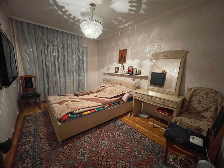 Продаж 3 кім квартири на Симоненка