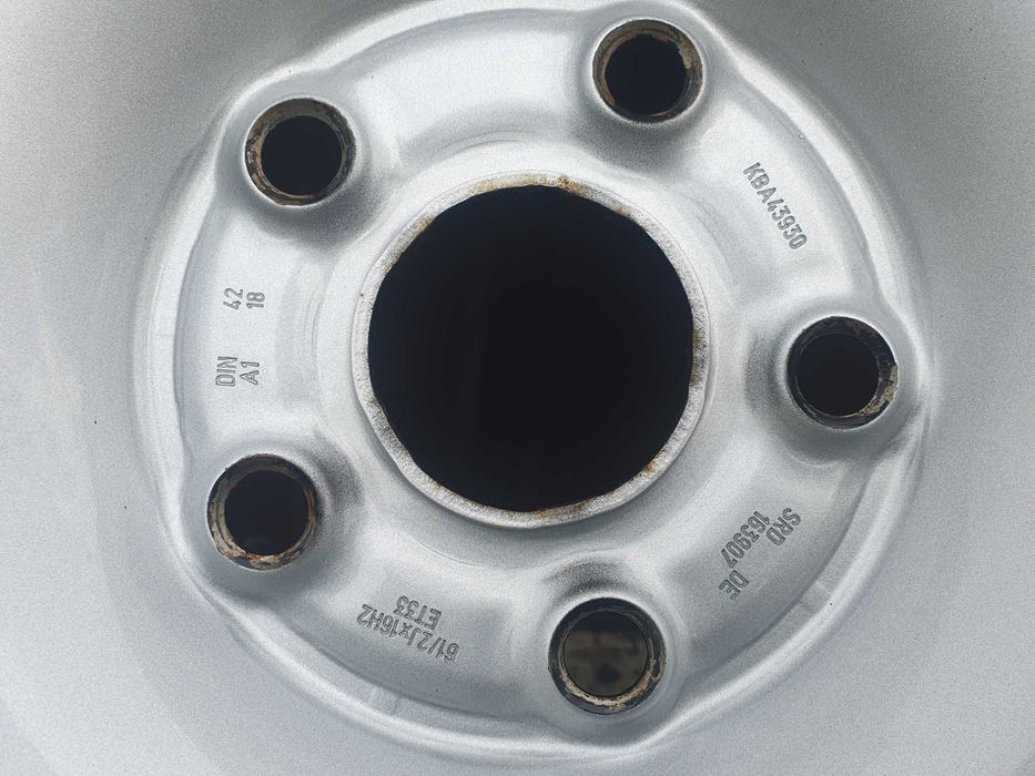 Koła Opony Felgi Vw t5 16 cali 5x120 215/65/16 zimowe kpl