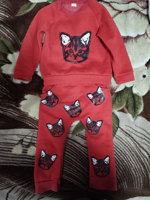 Костюм для дівчинки