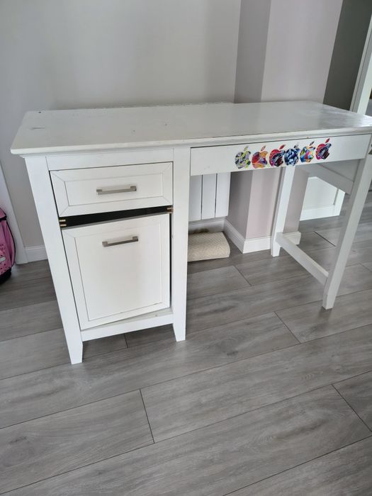 Biurko białe do renowacji