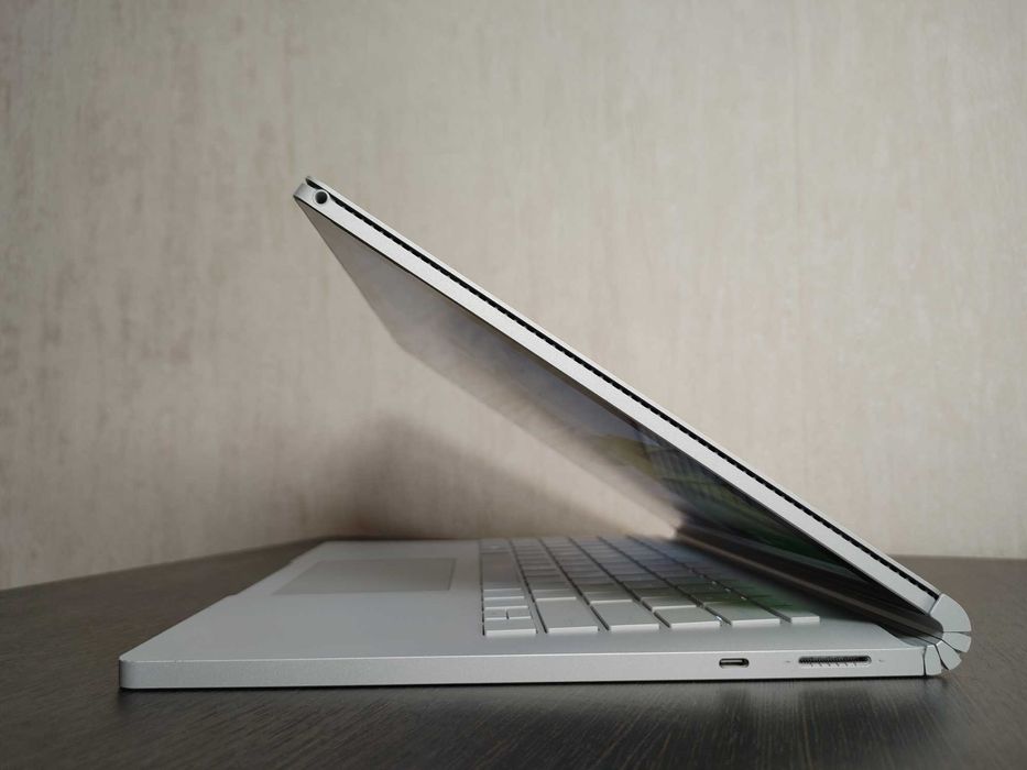 Microsoft Surface Book 2 16/512gb Nvidia GTX 1050 Intel i7-8650u