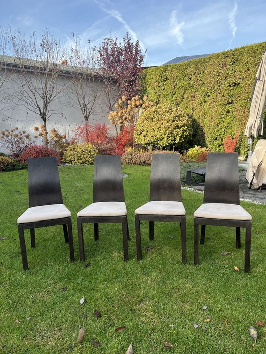 Sprzedam 4 krzesła drewniane