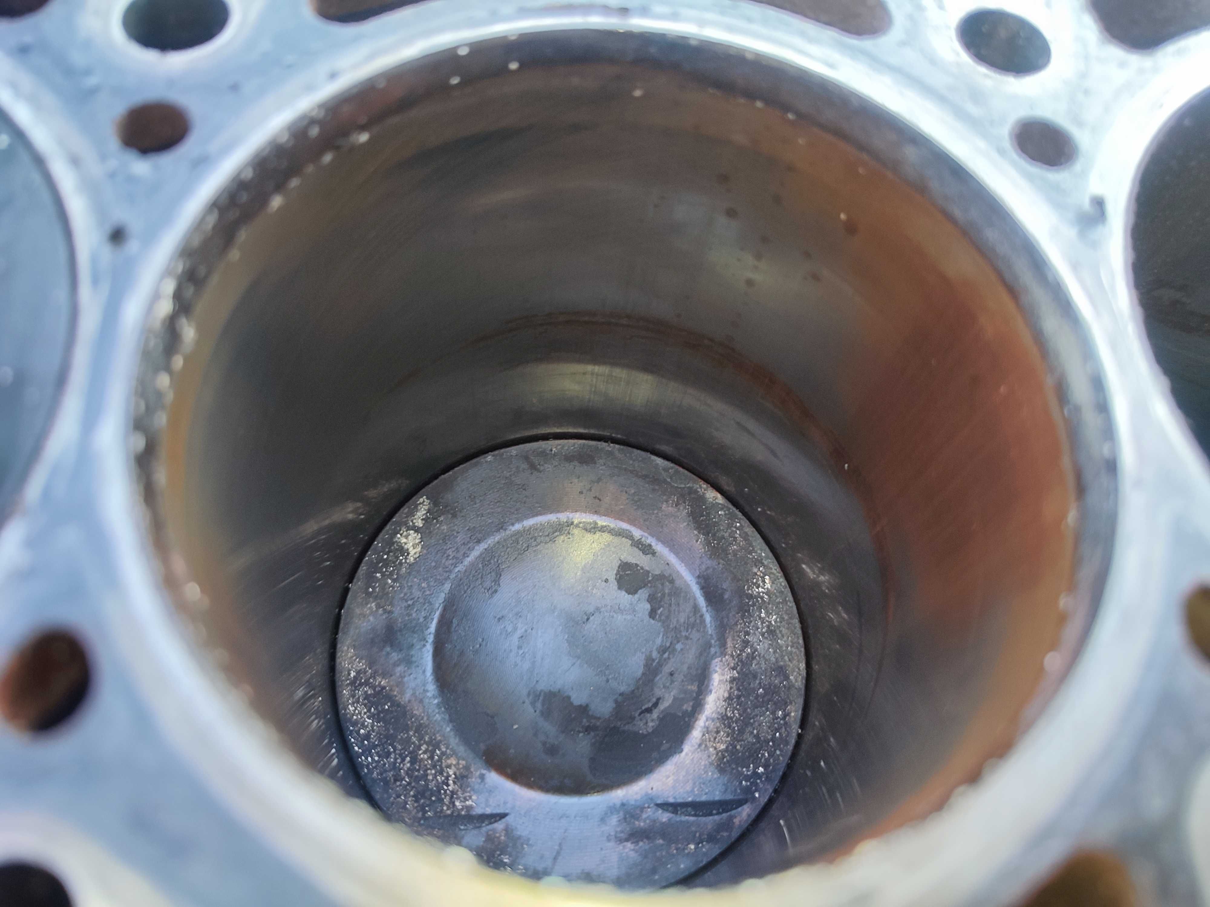 Blok Silnika 2.0TFSI 200km BWA VW Golf 5 GTI Audi A3 8P