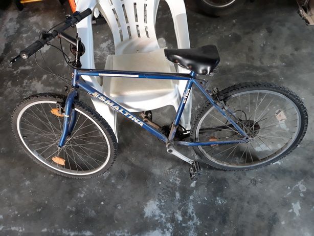 Bicicleta antiga Esmaltina