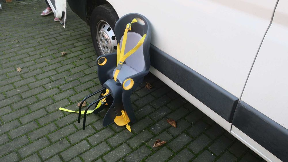 Fotelik rowerowy b.g. 22kg