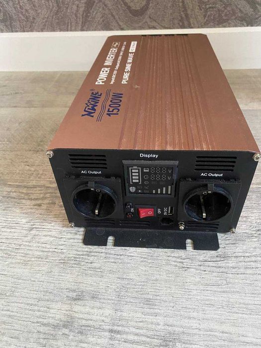 Інвертор XWJNE Voltage Converter 12 V 230 V 1500 W/3000 W