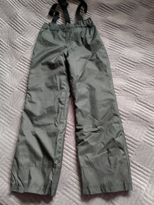 Spodnie narciarskie chłopięce Decathlon r. 152/158 cm
