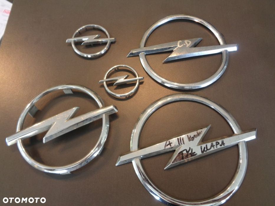 Emblemat Opel Astra Corsa Vectra ....Oryginalny
