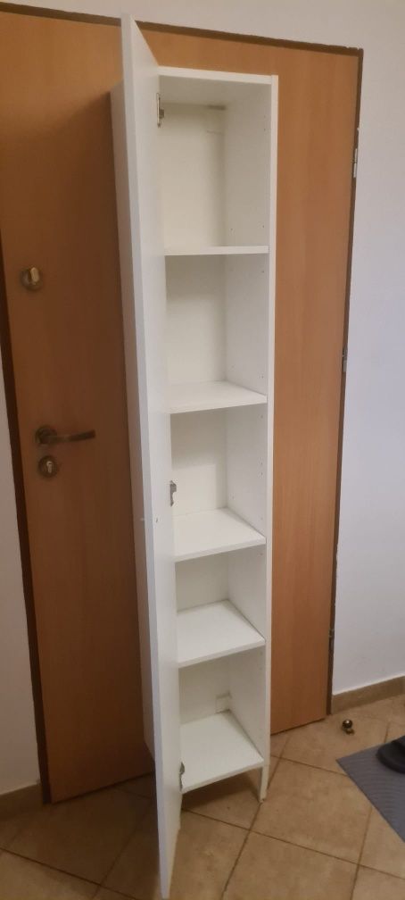 Szafka łazienkowa. Wysoka