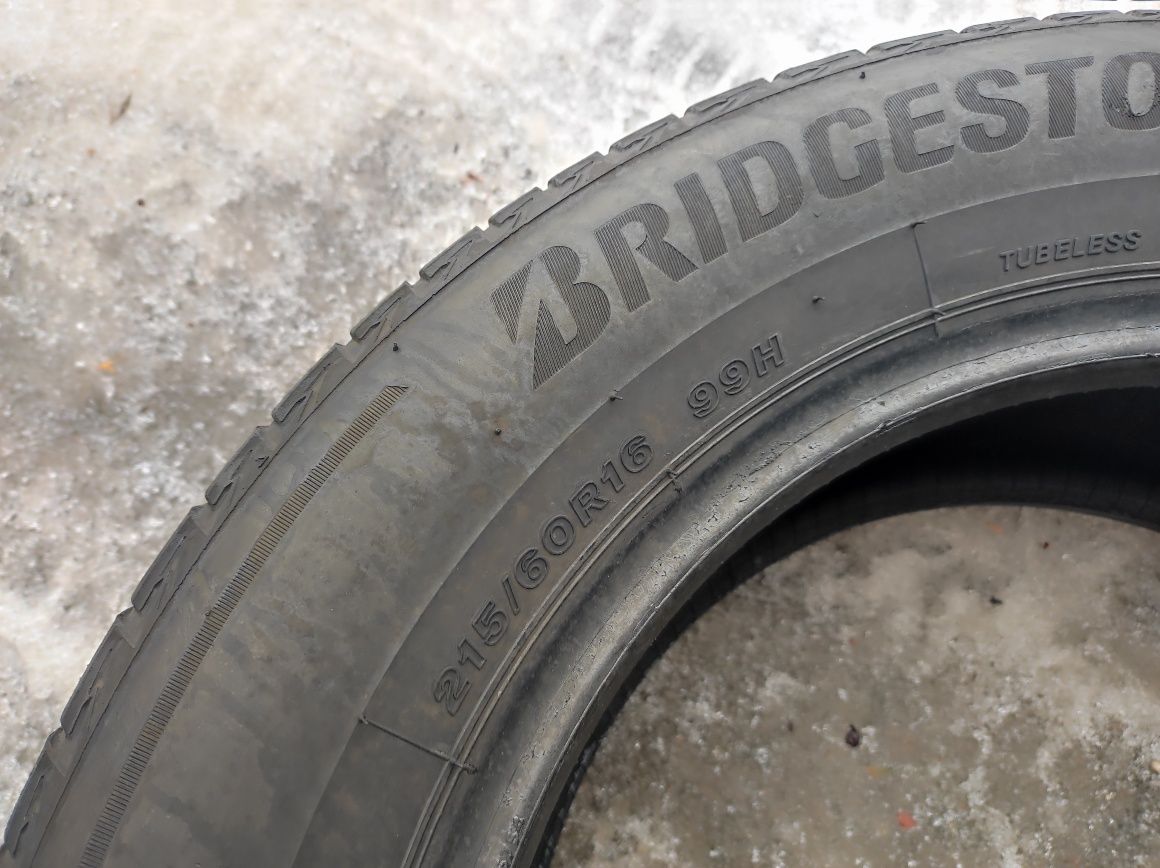 215.60.16 jedna Bridgestone Turanza T005