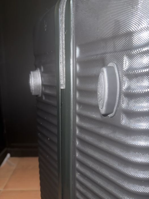 Mala de Viagem Grande Rodas 360* - Nunca Usada!