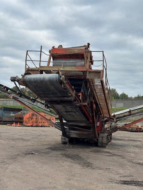 Terex Finlay 693 SUPERTRAK duży przesiewacz kruszywa 40 ton
