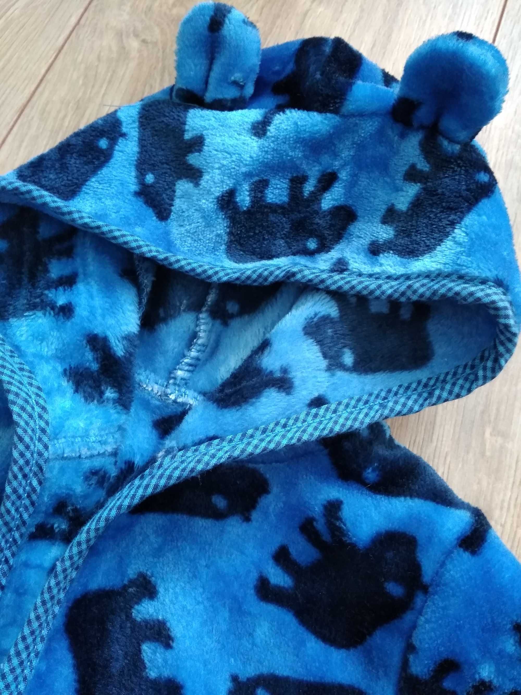 Szlafrok chłopięcy r. 56/62