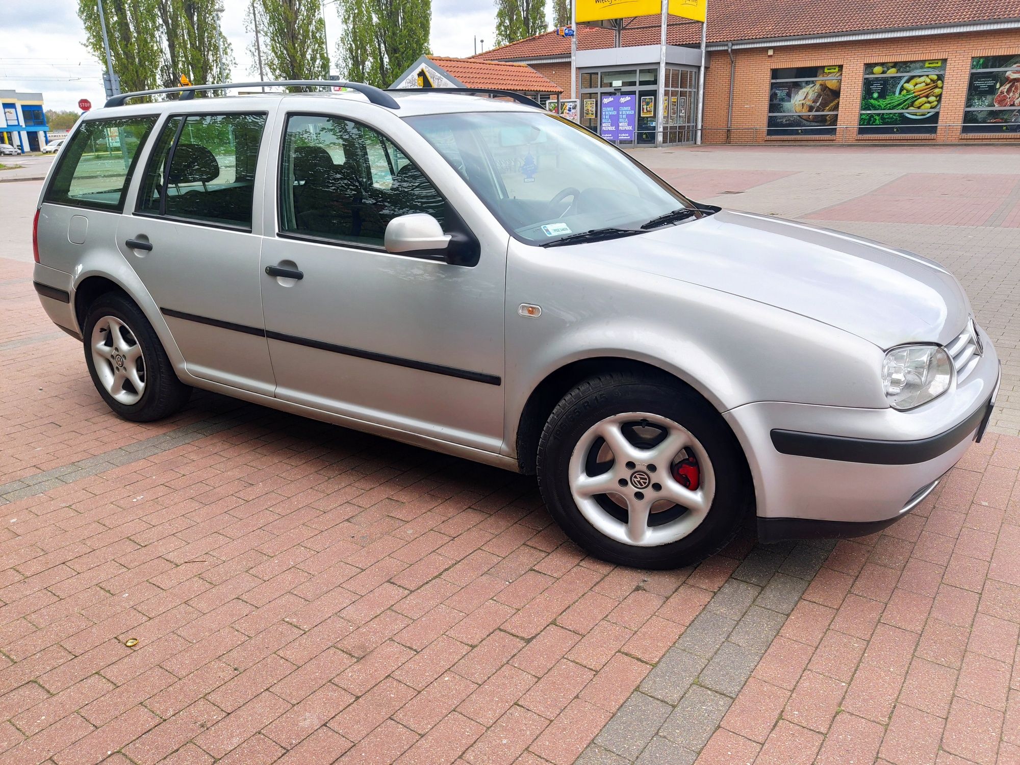 Volkswagen Golf BENZYNA+GAZ 1.6