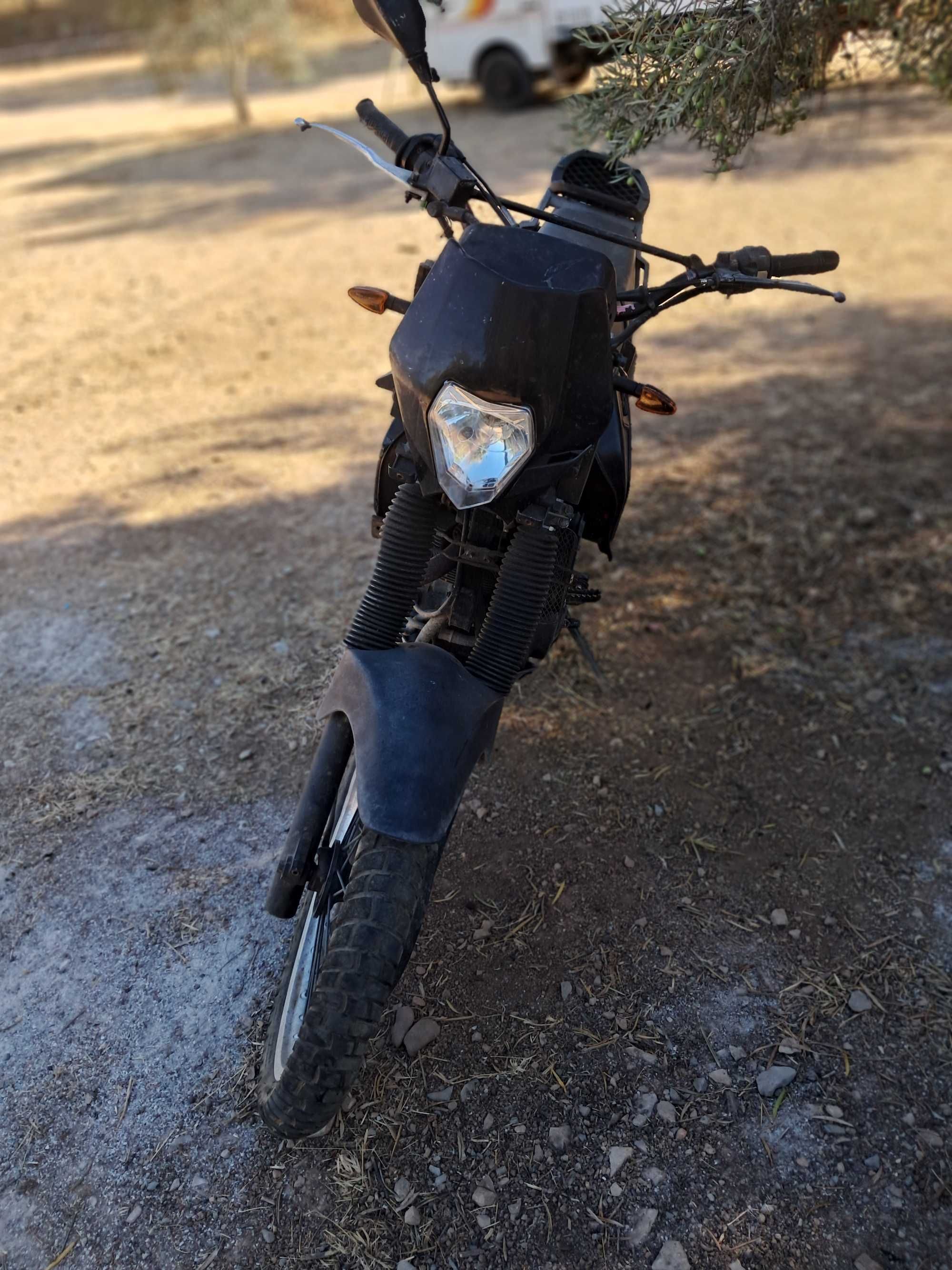 Mota suzuki DL-650