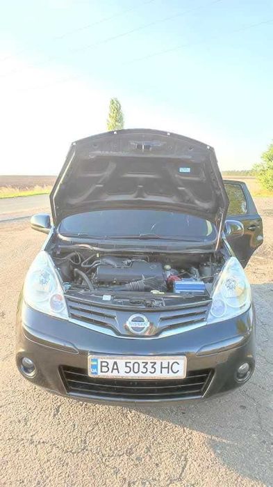 Продам Nissan Note 2009 механіка бензин 1.4 хетчбек Ніссан Ноут