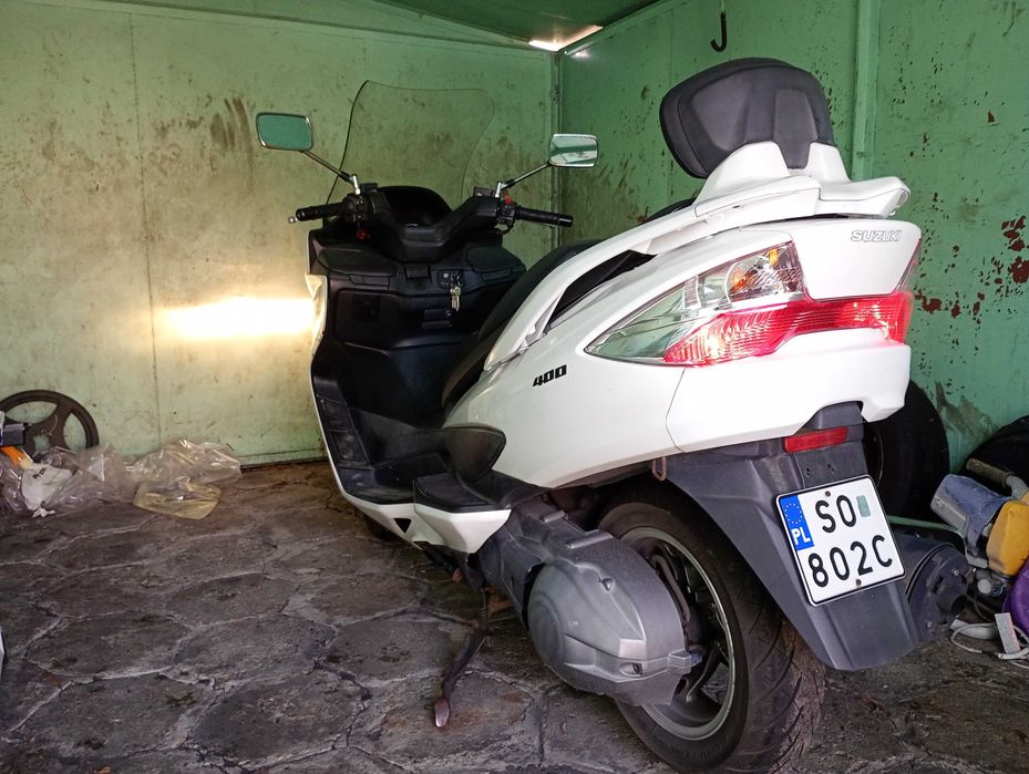 Suzuki Burgman 400