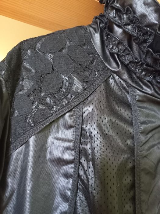 Куртка.Плащ.Пальтечко.50р.