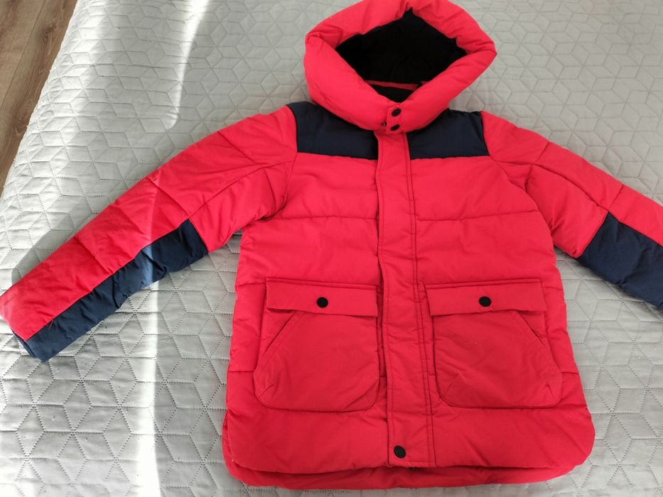 Зимова тепла курточка на хлопчика р.140