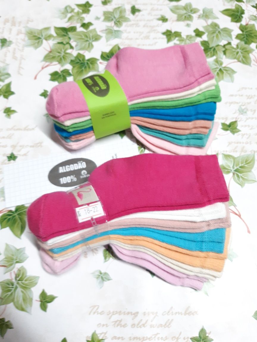 14 pares de meias em algodão para bebé
