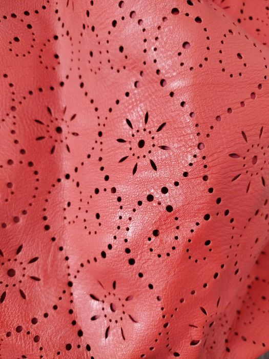 Сумка женская вместительная. Внутренние карманы