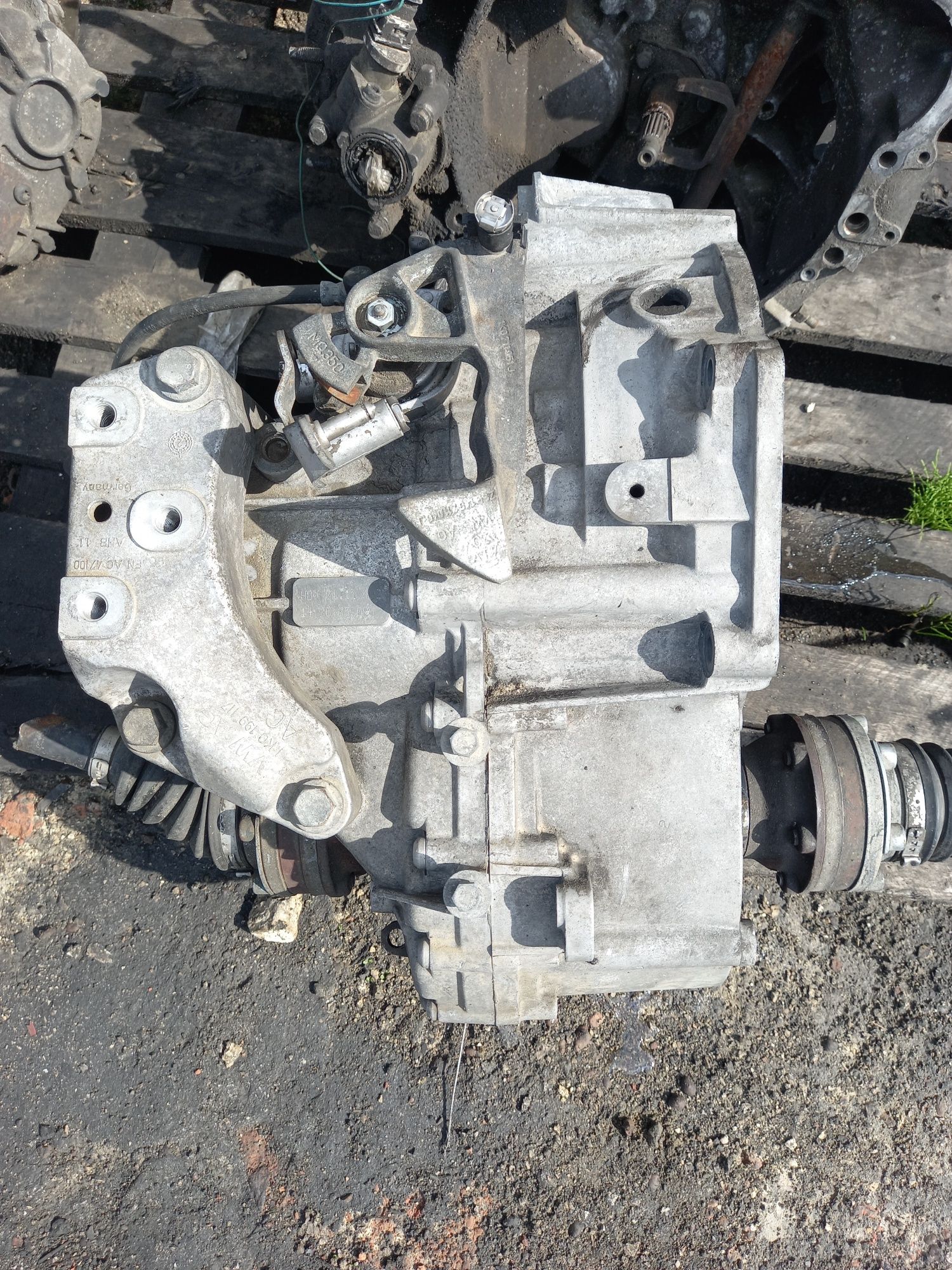 КПП Volkswagen Passat B6 2.0 tdi KDN HDVшкода гольф пасат б6