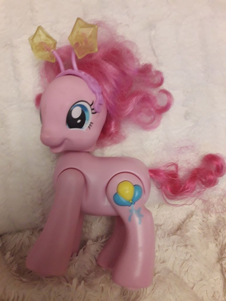 Pinkie Pie