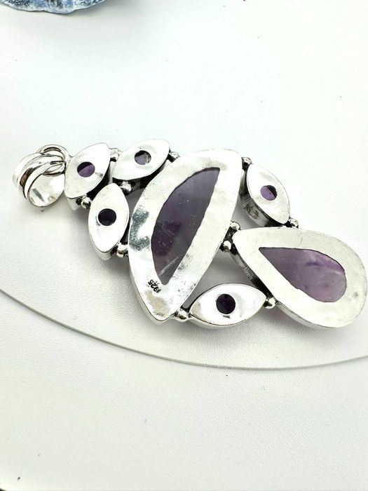 zawieszka, wisio kamień naturalny
Ametyst. Próba 925 unikat