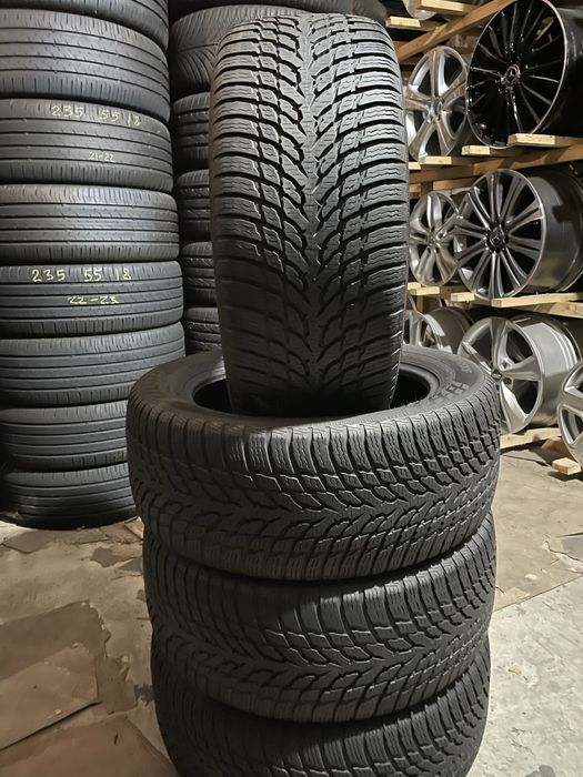 235/50 R17 Nokian (Фінляндія) 4шт./ зима