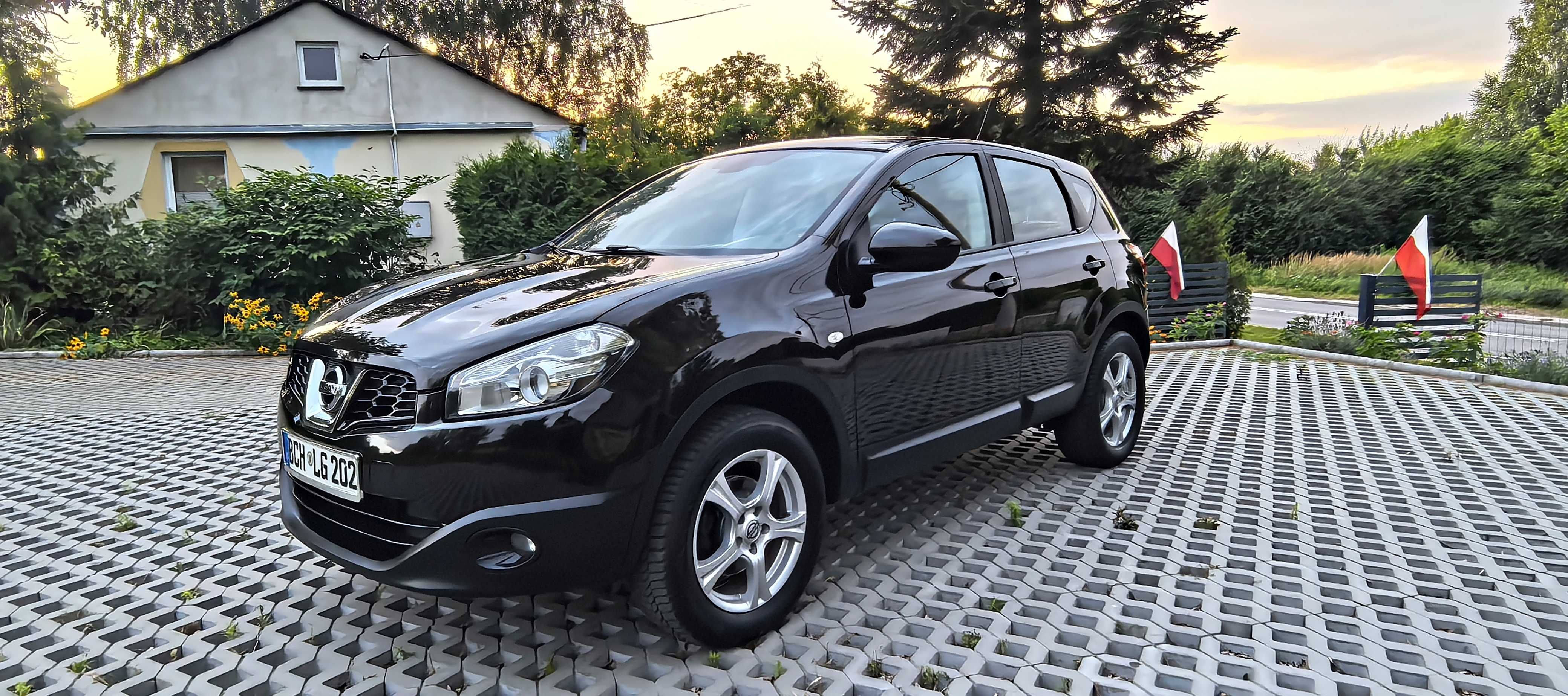 Nissan Qashqai 2.0B MPI DOHC 140km 4x4 Prosto z Niemiec SERWIS