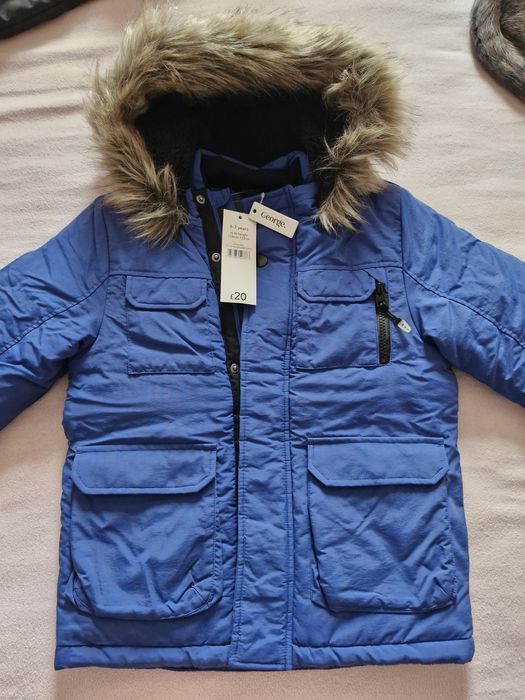 Продам осінню курточку на хлопчика 6-7 років