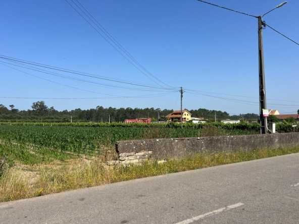 Vende-se terreno com projeto já aprovado  Não perca esta oportunidade!