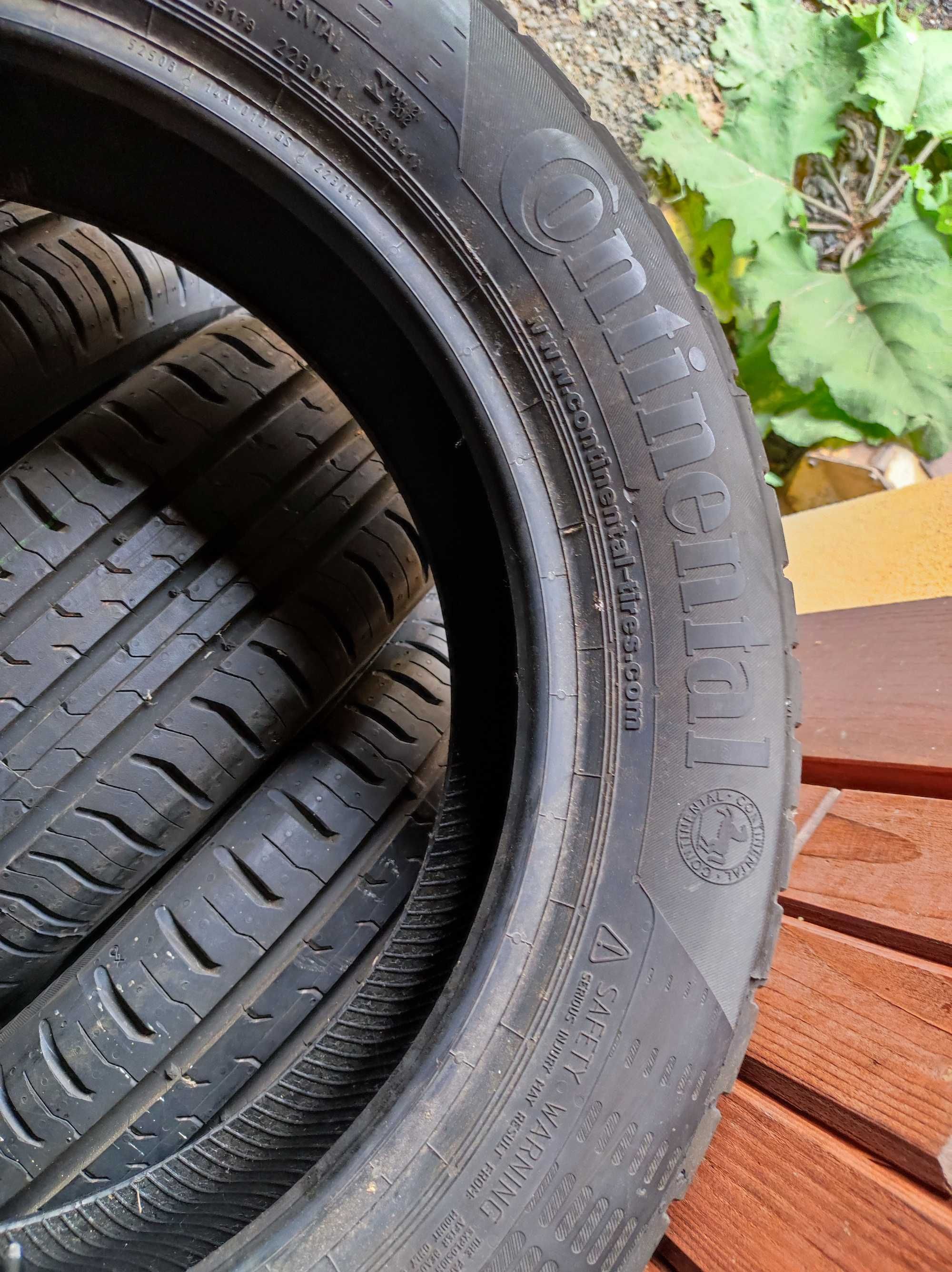 Continental 165/60R15 komplet