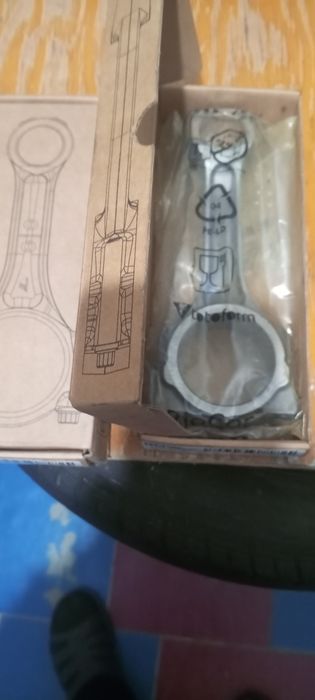 Шатун на Форд, Ситроен, Пежо 2.0л. 2.2л.