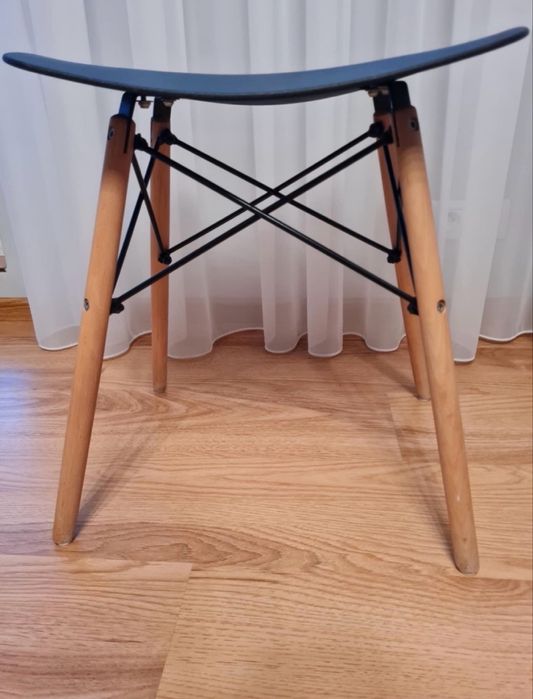 Taborety/stołki 2 szt.