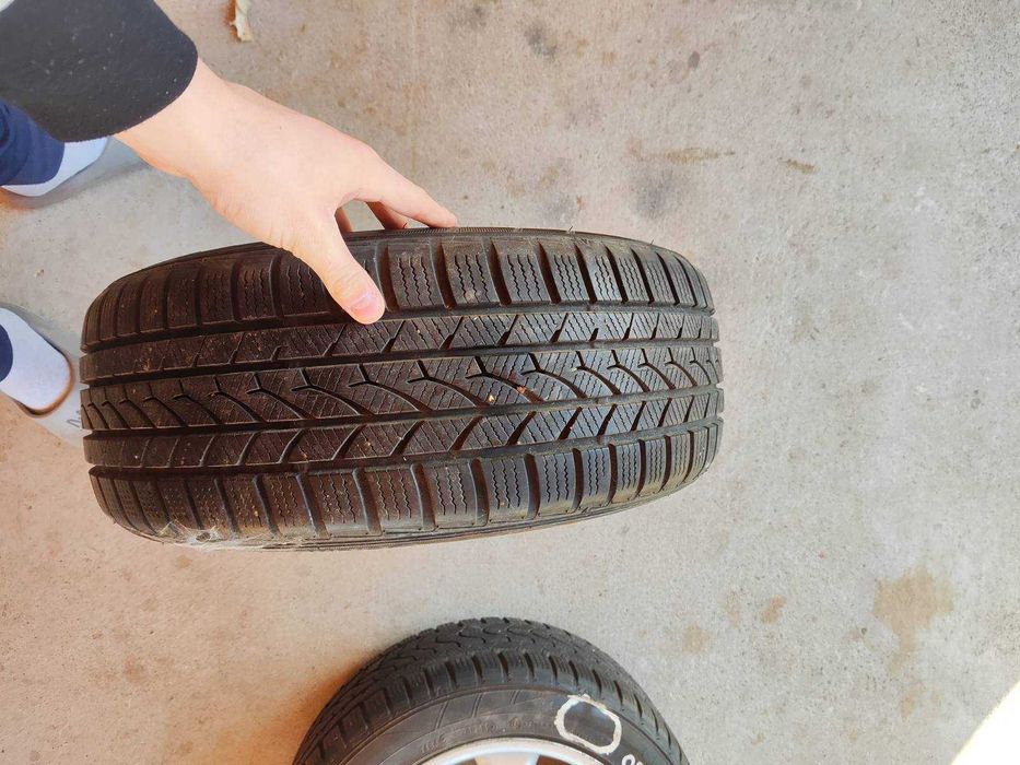 Титани з резиною