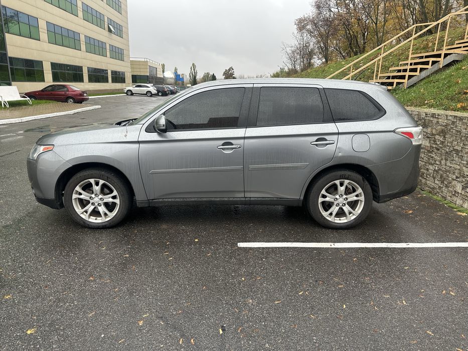 Продам Mitsubishi Outlander 3