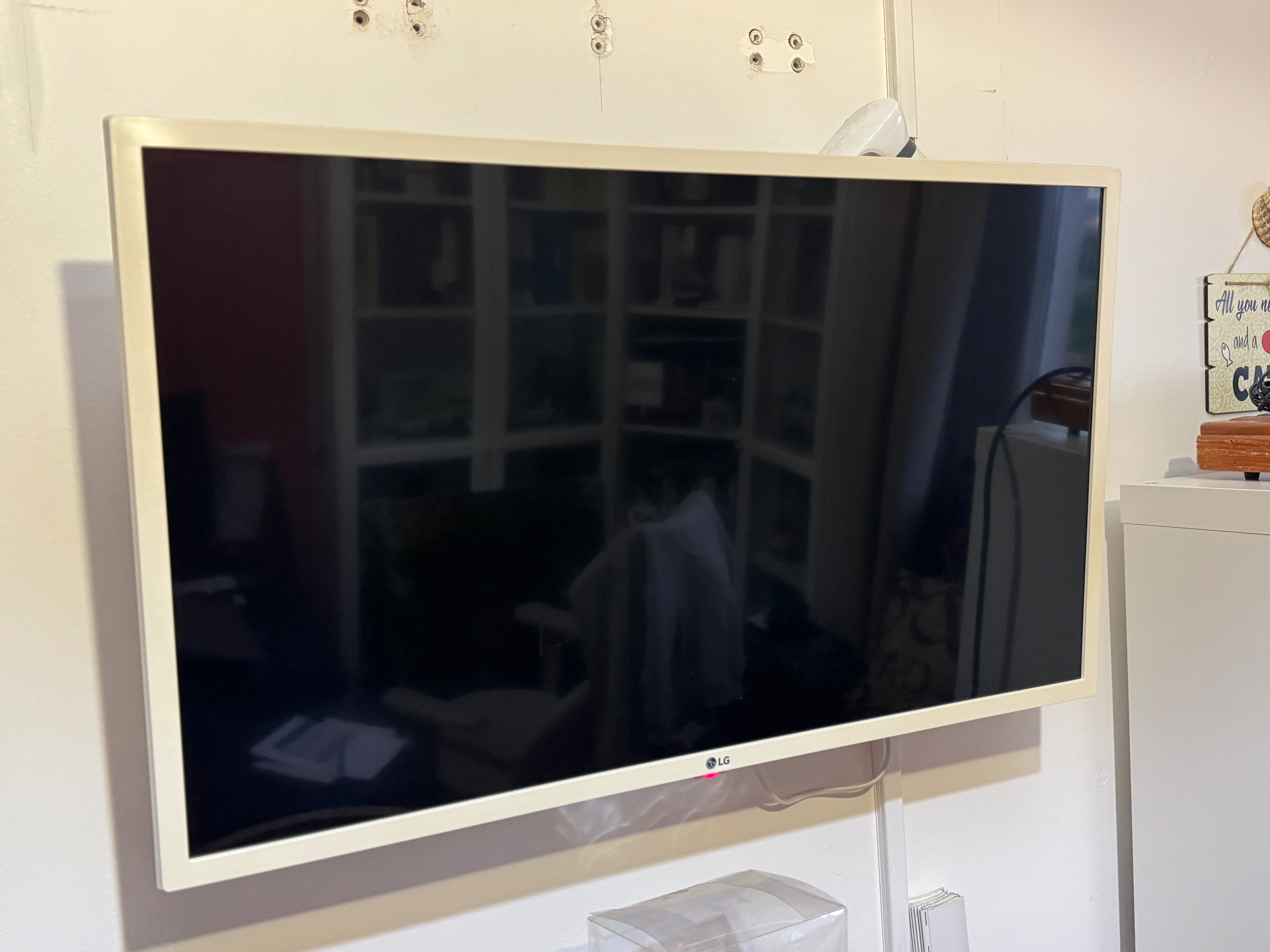Televisão LG 32”