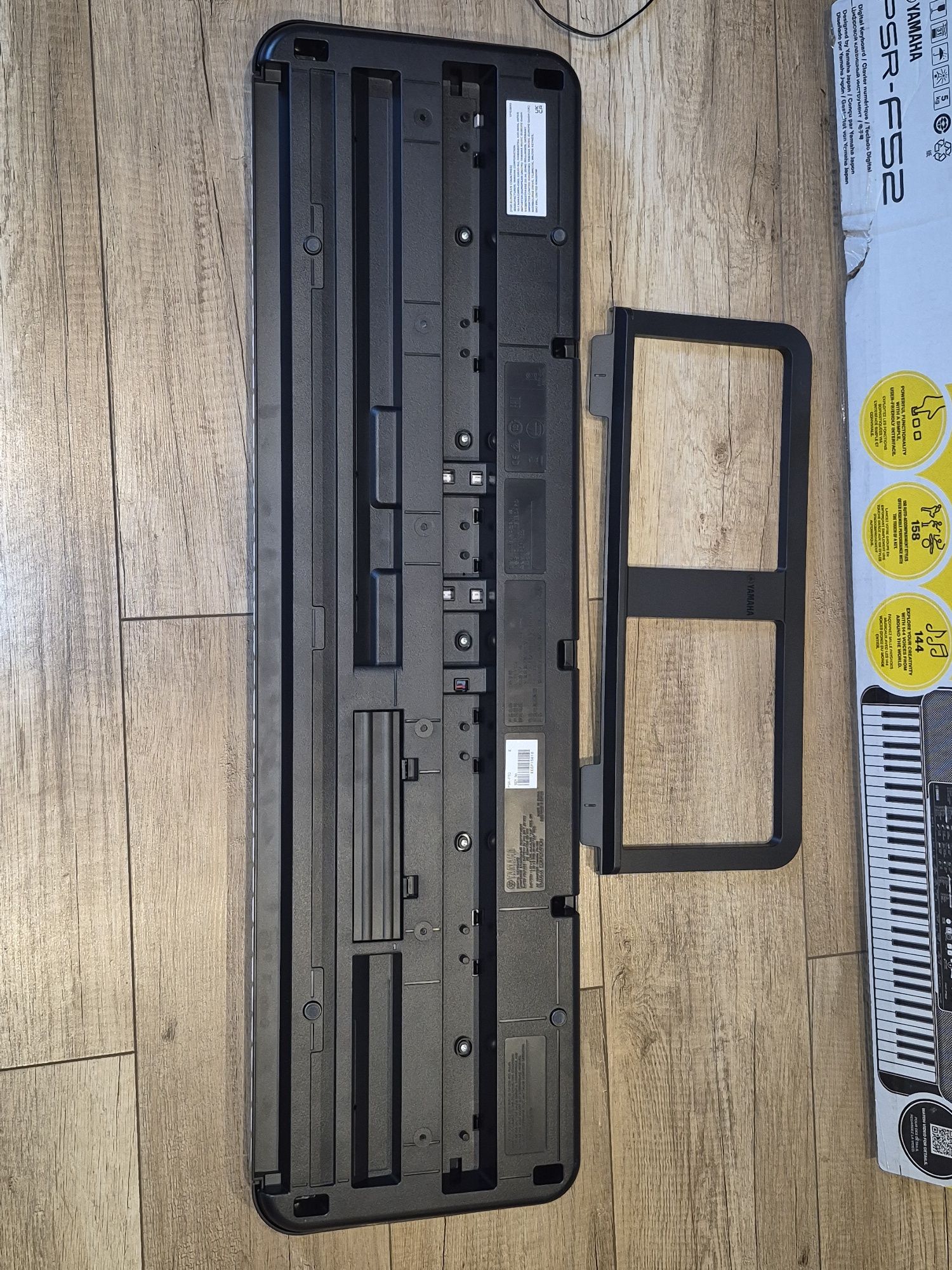 keyboard yamaha psr-f52