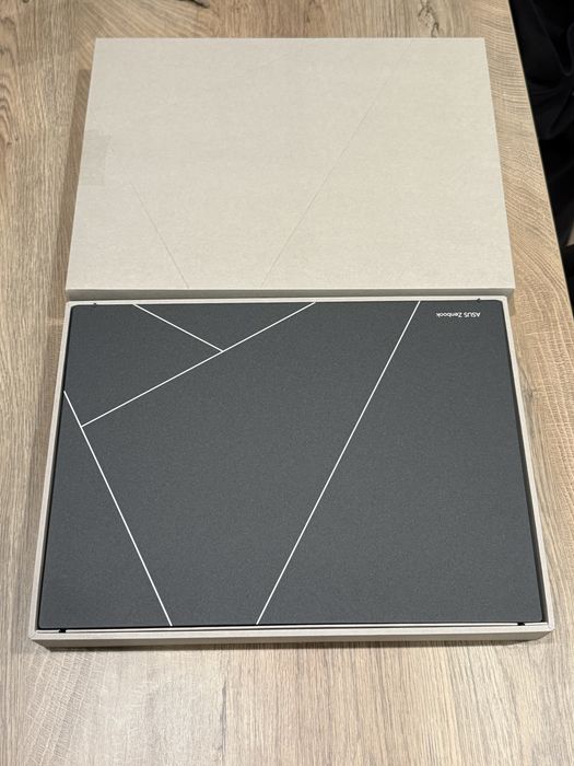 Laptop Asus Zenbook S 13 OLED intel ultra 7 32gb ram 1 tb gwarancja