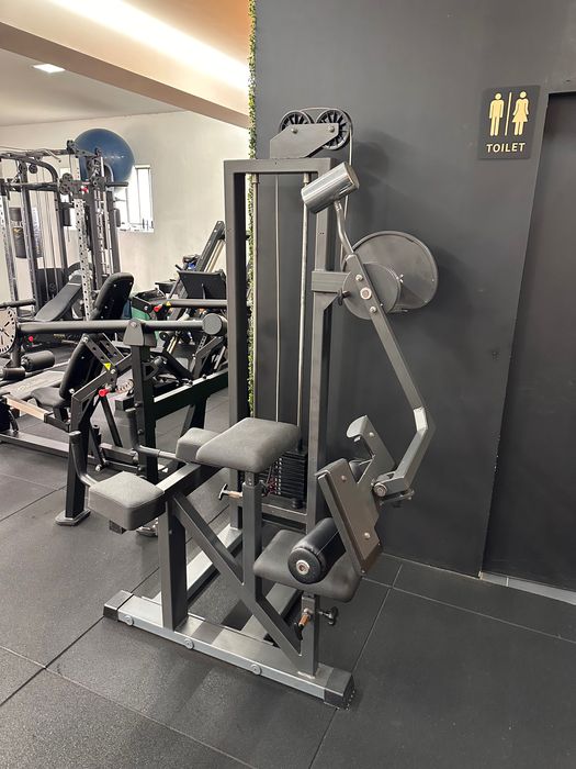 Máquina profissional Panatta Glúteo