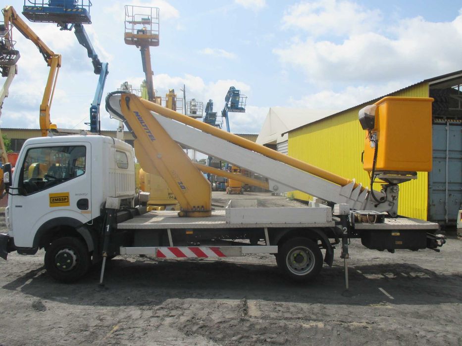 Podnośnik koszowy 20,5m Multitel MT202DS GSR  Renault Maxity Cabstar
