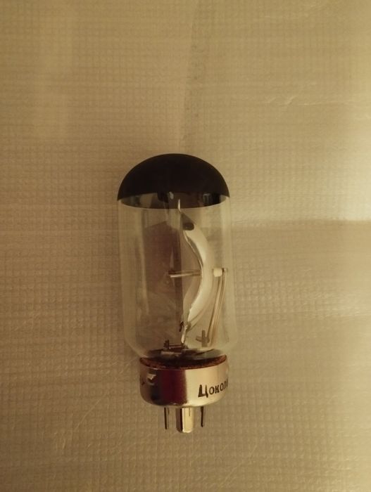 Конденсаторы.Радиолампы