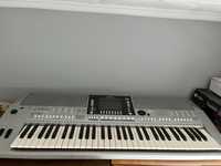 Keyboard yamaha psr s710