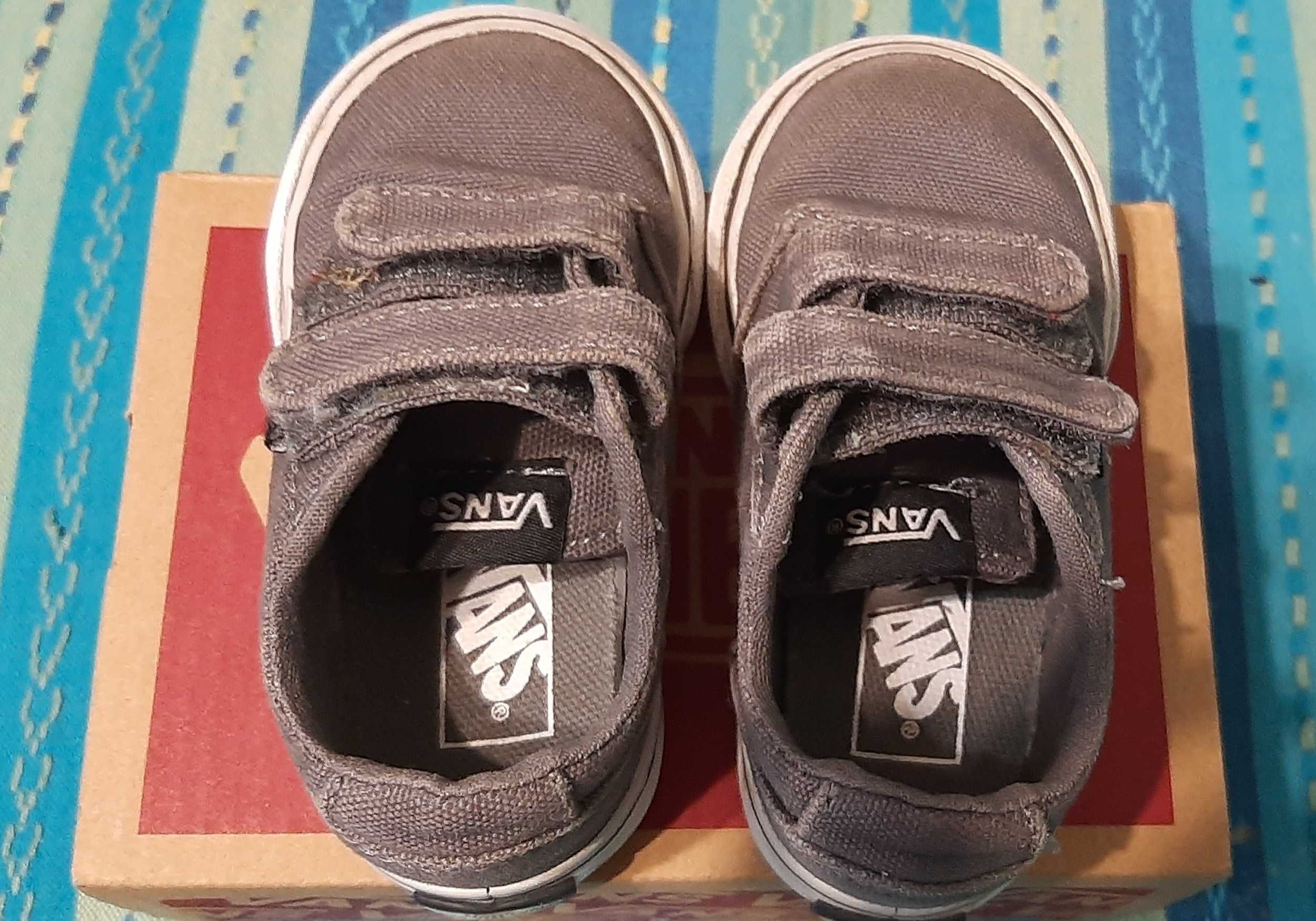 Buty dziecięce Vans rozm. 20